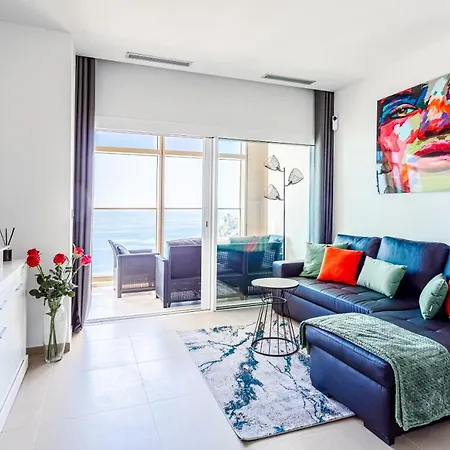 Intempo Sky 252 Apartment *